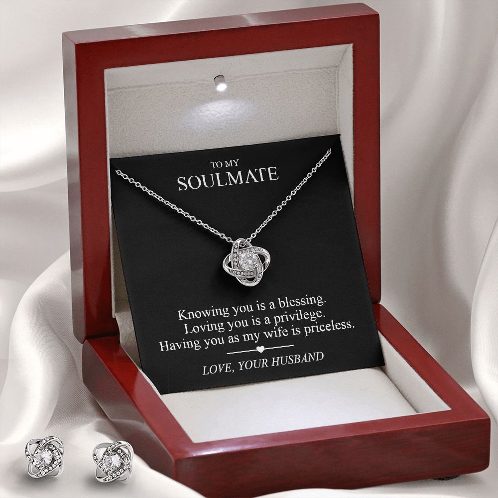 Soulmate Love Knot & Earring Set. Valentines gift for my wife. Husband to wife jewelry set gift box